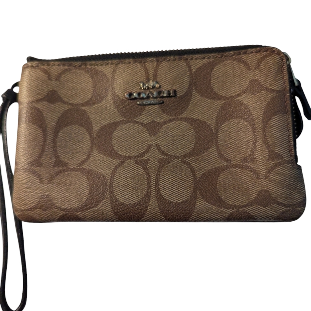 Coach Double Corner Zip Wristlet in Signature Canvas EUC